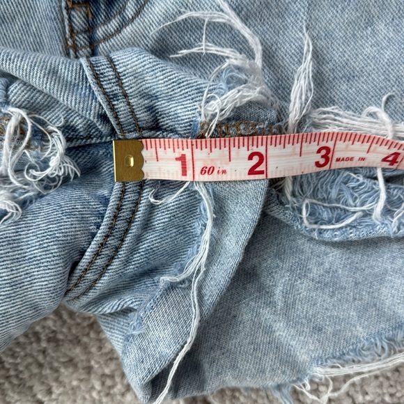 PacSun Blue Jean Shorts Distressed High-Waisted Mom Short size 27 - Picture 7 of 7